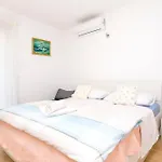 Mir 아파트 Duće