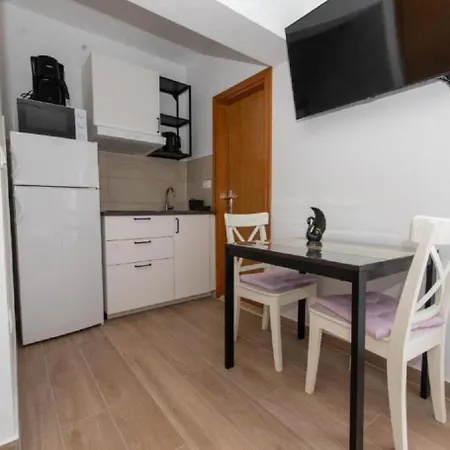 Apartmán Mir *